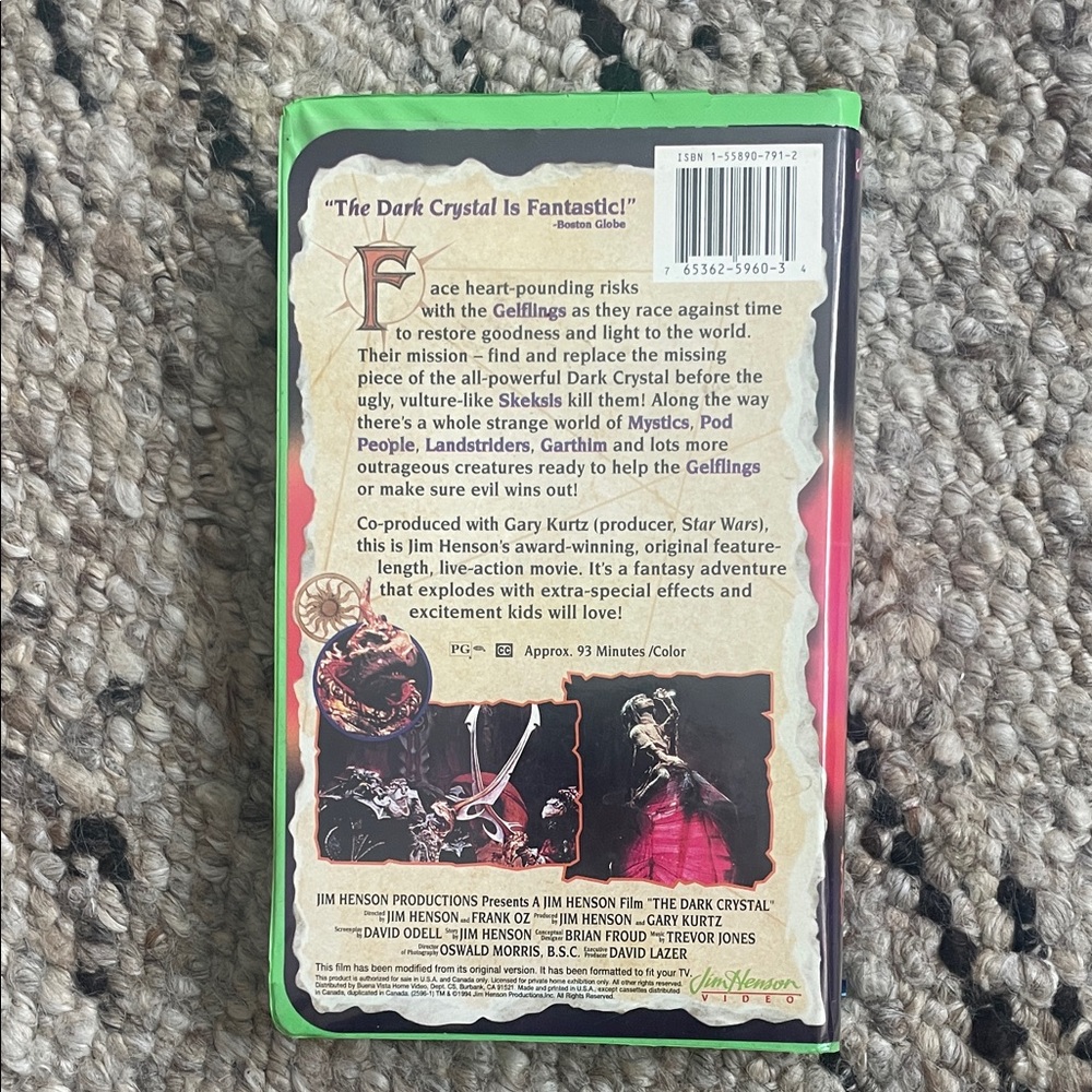 Jim Henson's The Dark Crystal VHS - Picture 2 of 4
